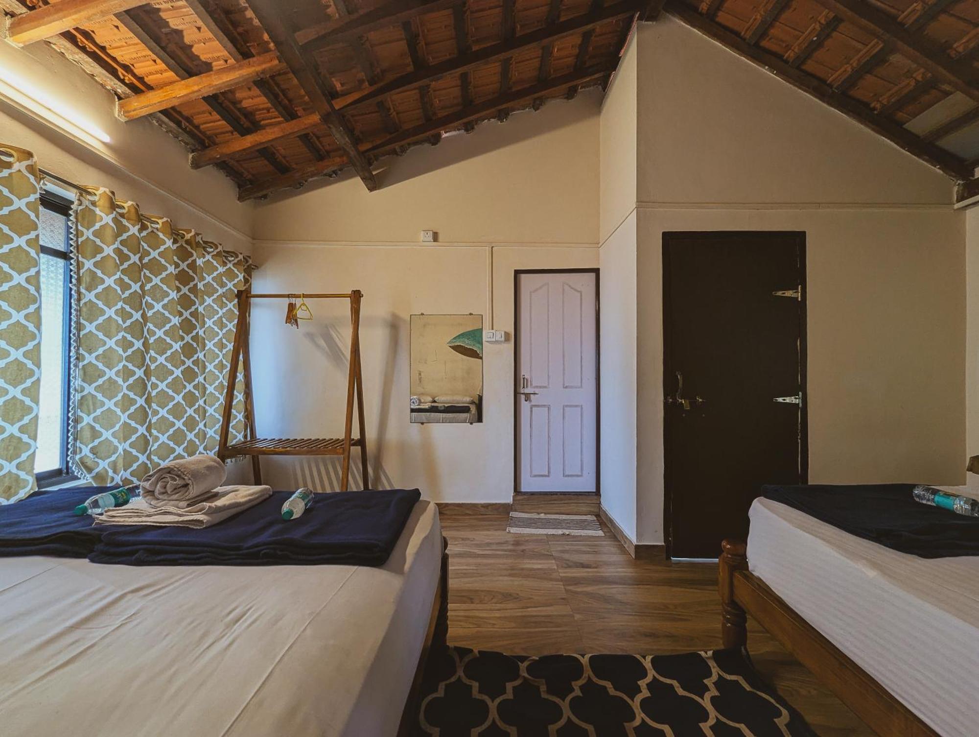Sunset Cafe Beach Stay Gokarna  Εξωτερικό φωτογραφία