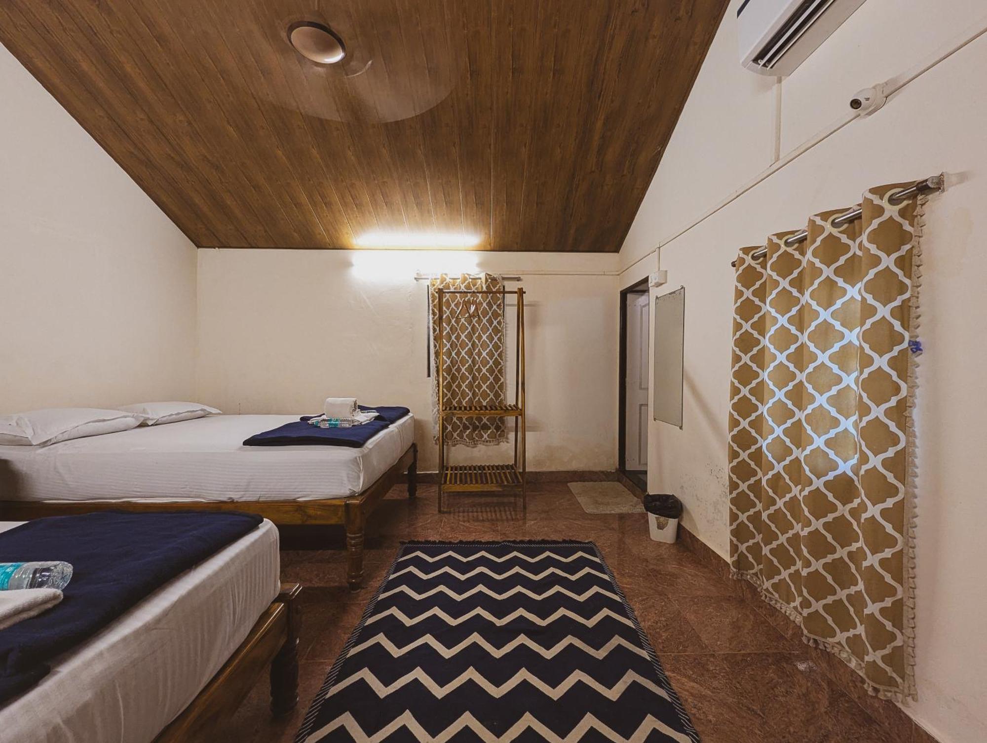 Sunset Cafe Beach Stay Gokarna  Εξωτερικό φωτογραφία