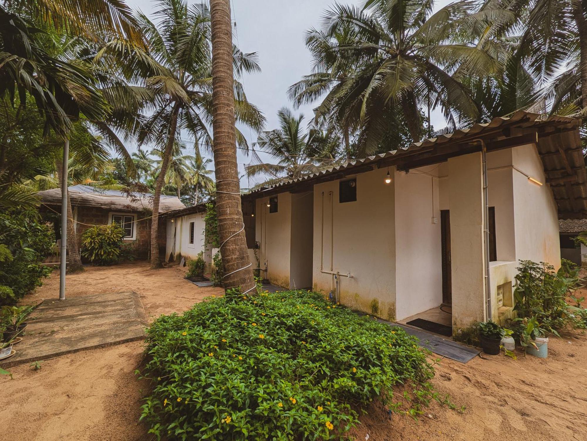 Sunset Cafe Beach Stay Gokarna  Εξωτερικό φωτογραφία