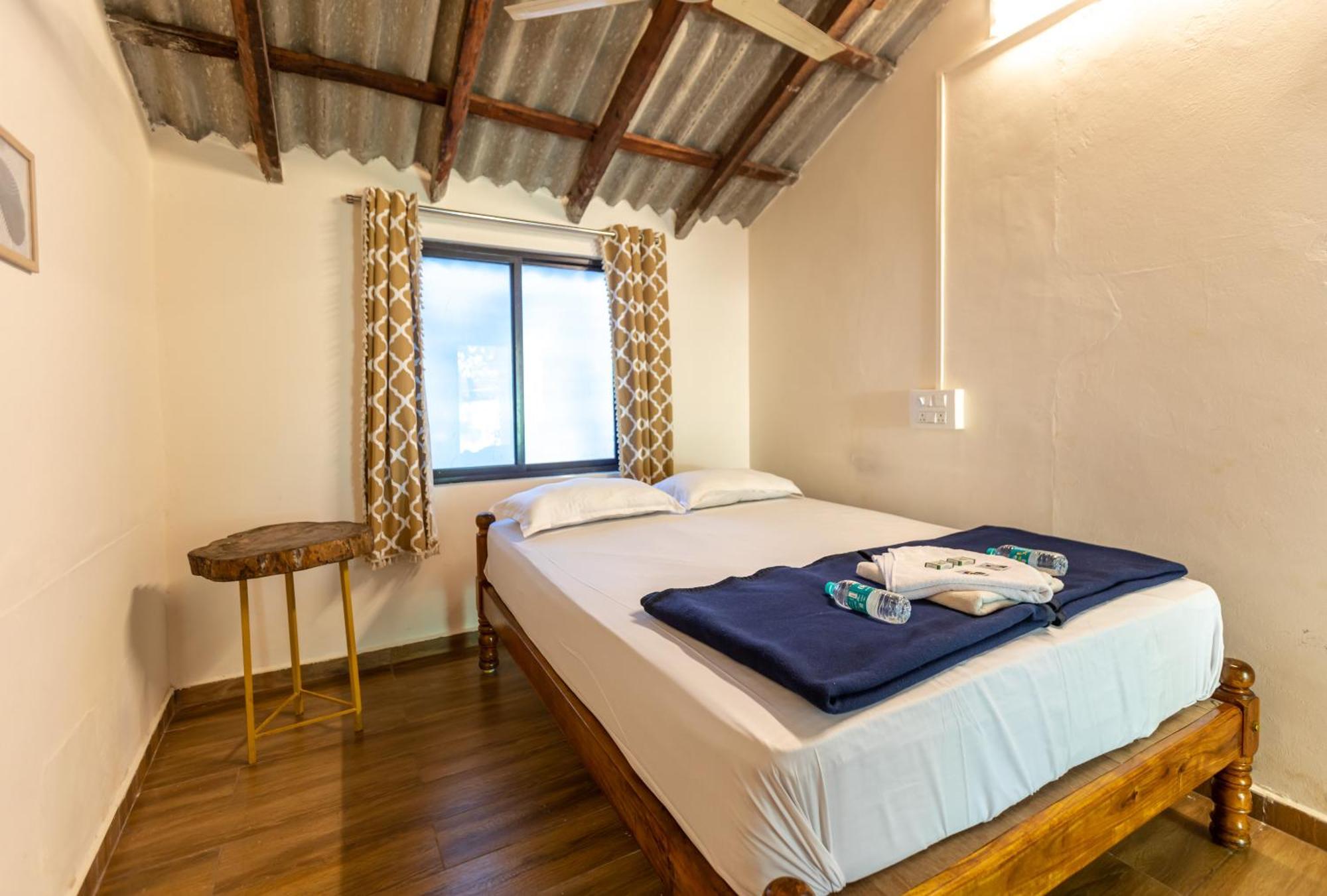 Sunset Cafe Beach Stay Gokarna  Εξωτερικό φωτογραφία