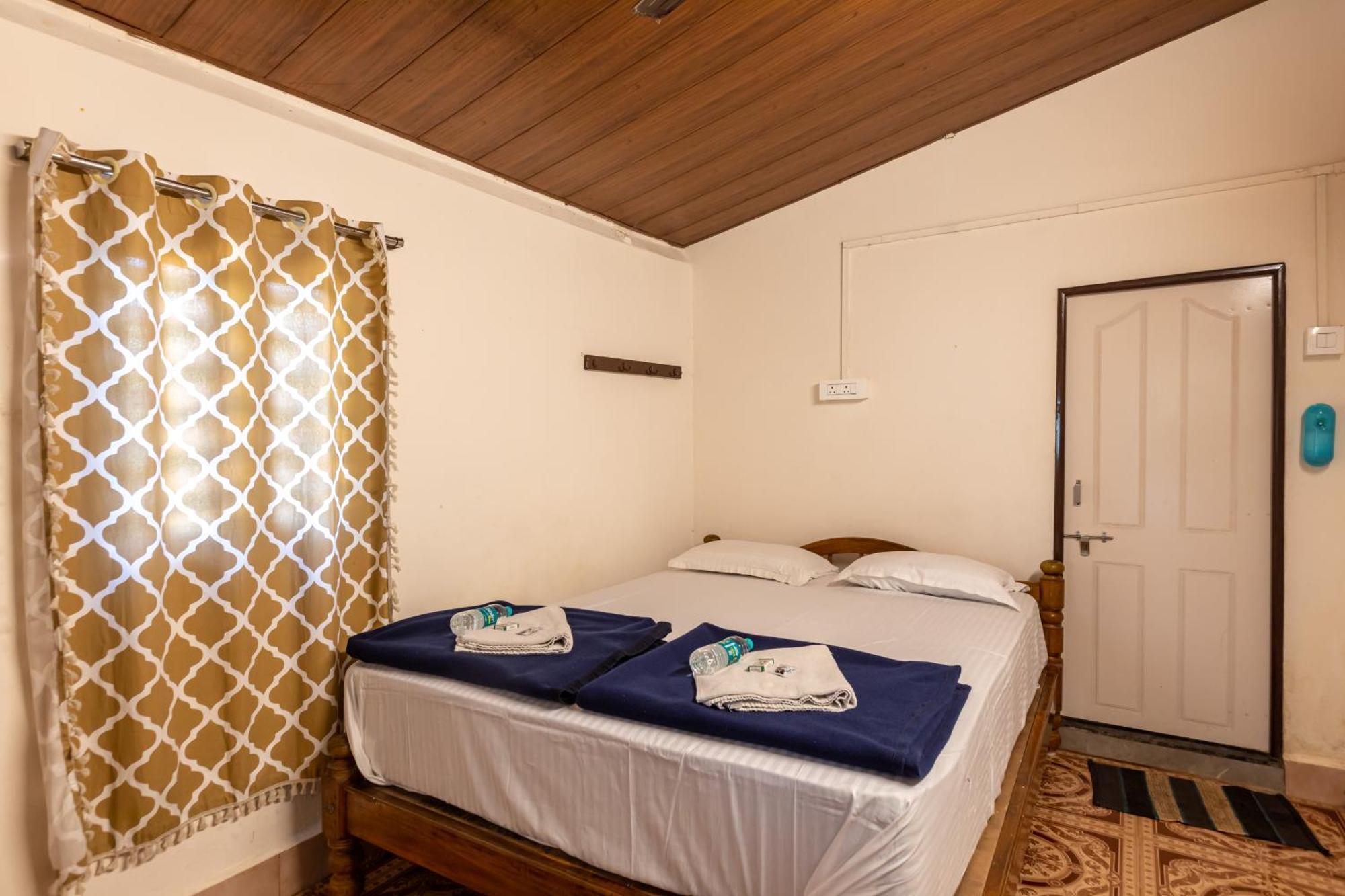 Sunset Cafe Beach Stay Gokarna  Εξωτερικό φωτογραφία